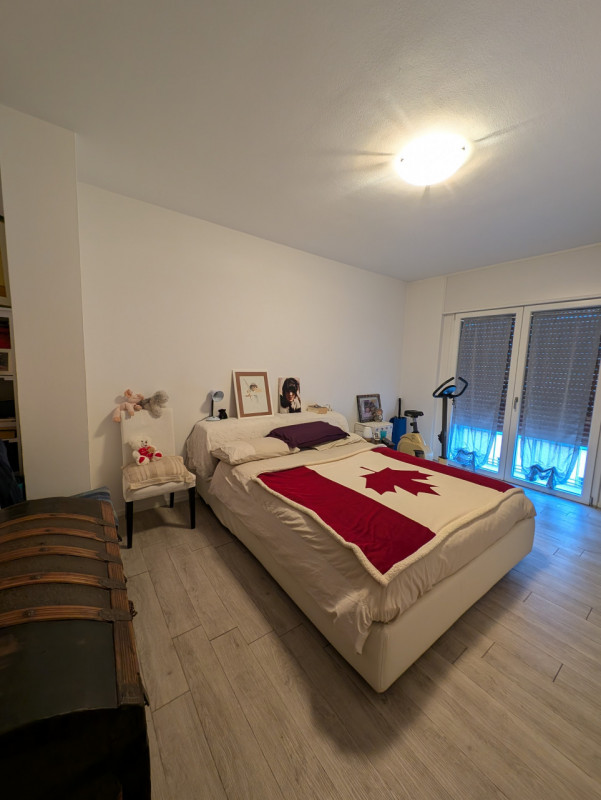 In zona centrale e servita di Vittorio Veneto, proponiamo in vendita appartamento al quarto piano...