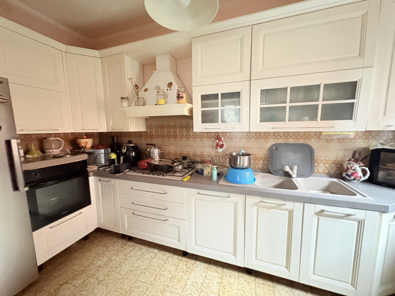 Immersa nella tranquilla campagna attorno a Noventa Vicentina, proponiamo abitazione singola di c...