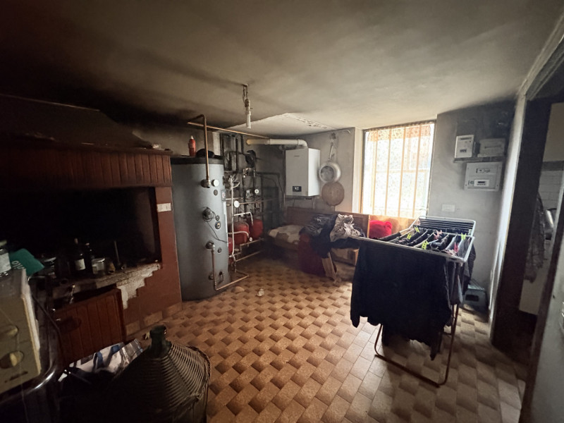 Immersa nella tranquilla campagna attorno a Noventa Vicentina, proponiamo abitazione singola di c...