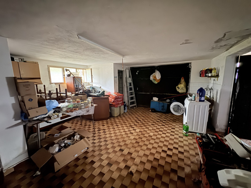 Immersa nella tranquilla campagna attorno a Noventa Vicentina, proponiamo abitazione singola di c...