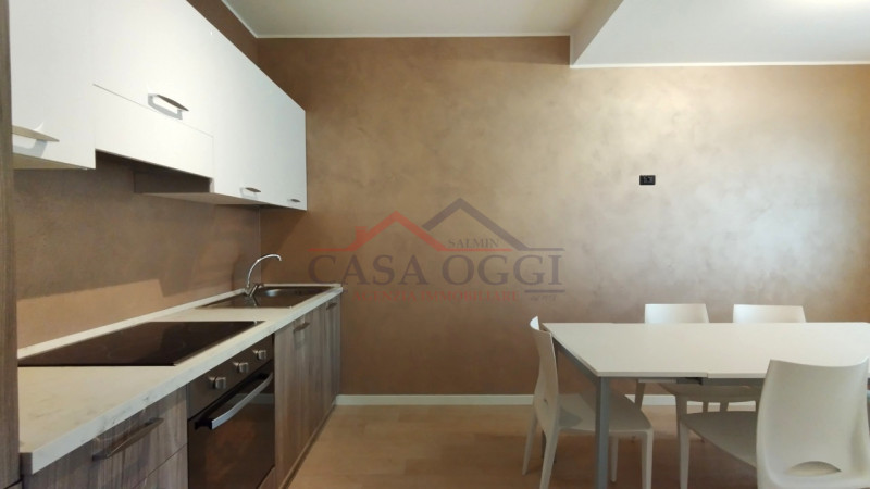 Montemerlo di Cervarese S. Croce - Rif.460A

Proponiamo in vendita in centro paese, appartamento ...