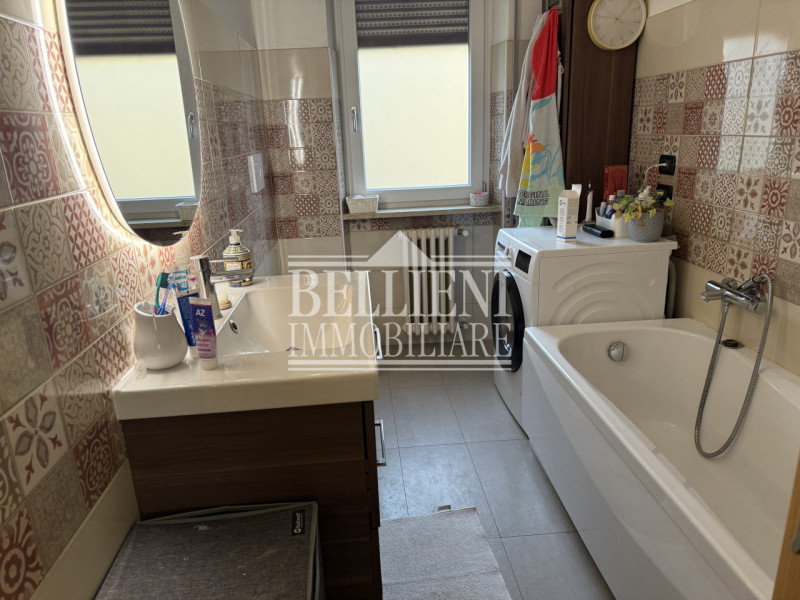 ZONA PISCINE - In posizione comoda al centro storico, proponiamo bifamiliare sovrapposta ristrutt...