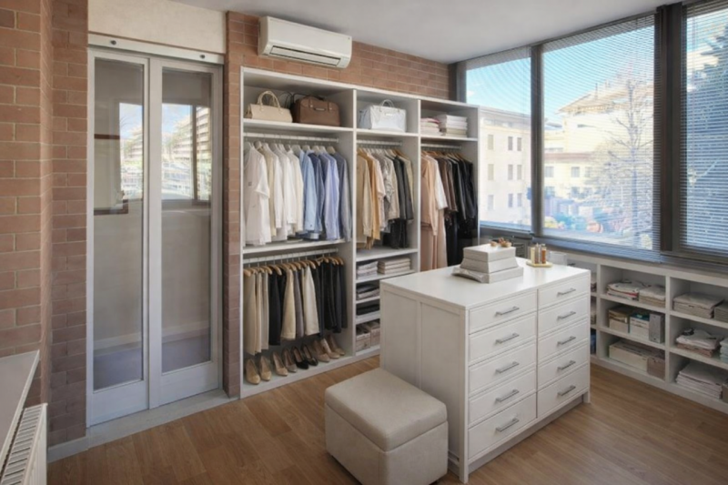 Scopri questa esclusiva soluzione bifamiliare indipendente nel cuore di Santa Bertilla a Vicenza:...