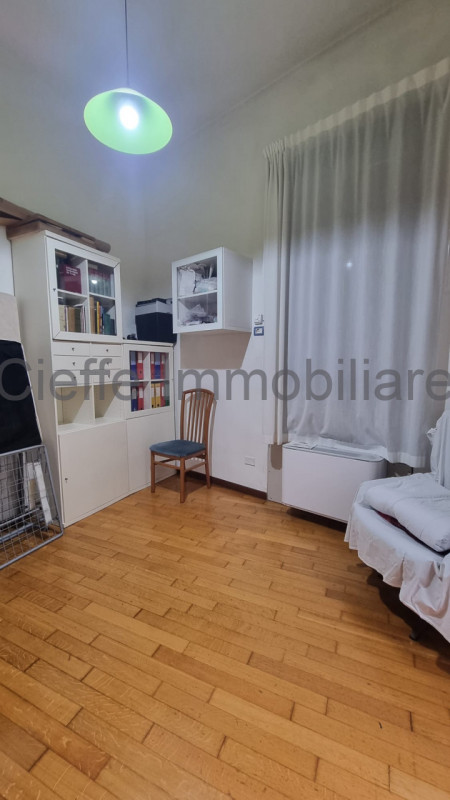 Scopri questo meraviglioso appartamento in affitto situato nelle primissime vicinanze dell'Ospeda...