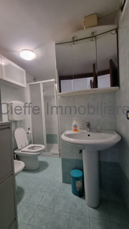 Scopri questo meraviglioso appartamento in affitto situato nelle primissime vicinanze dell'Ospeda...