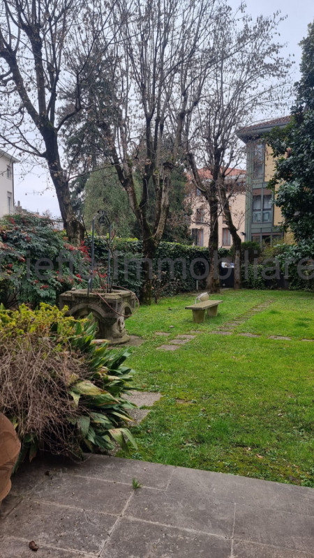 Scopri questo meraviglioso appartamento in affitto situato nelle primissime vicinanze dell'Ospeda...