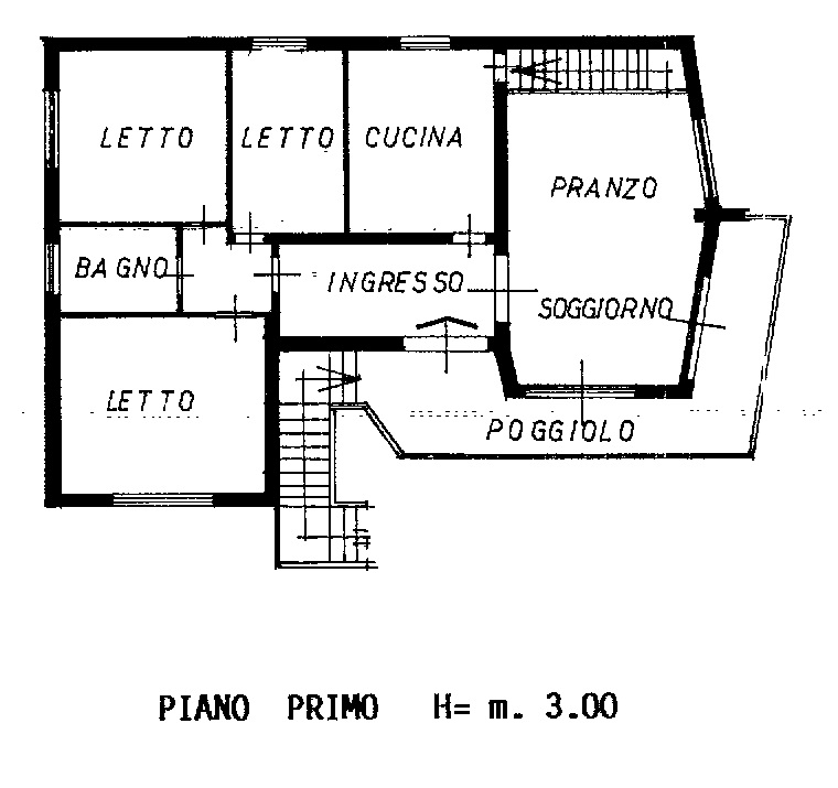 COMPOSIZIONE:
Proponiamo in vendita Villetta singola con giardino e garage di pertinenza. L'abita...
