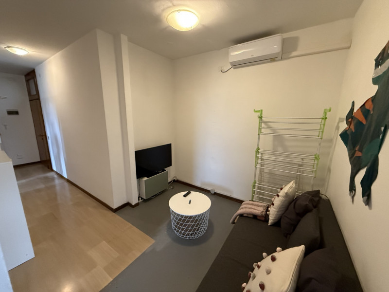 IMMOBILE A REDDITO Ponte 4 Martiri: In zona molto comoda alla via principale e all'argine, appart...