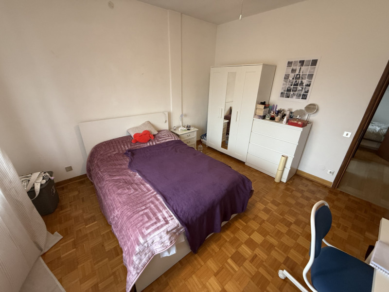 IMMOBILE A REDDITO Ponte 4 Martiri: In zona molto comoda alla via principale e all'argine, appart...