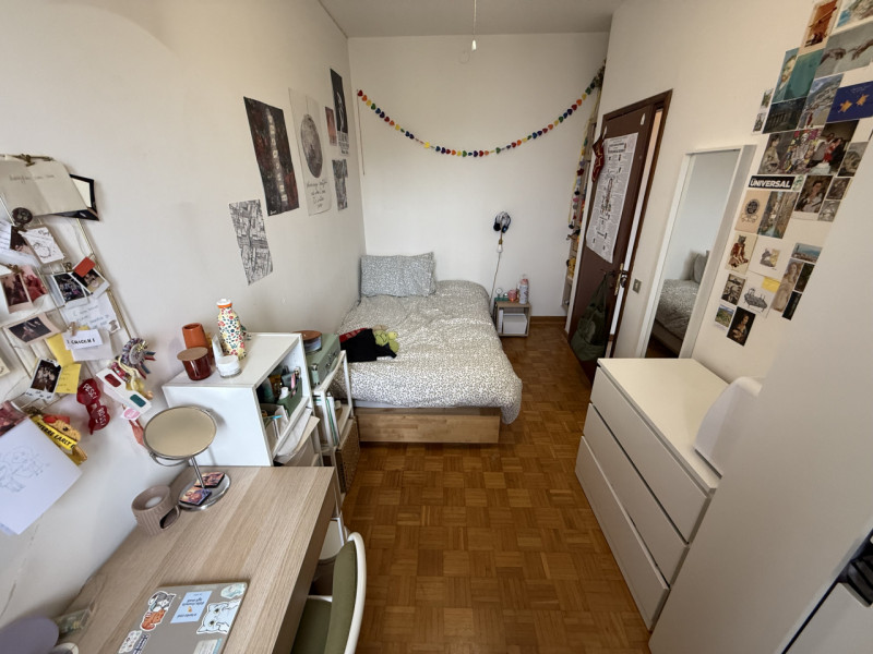 IMMOBILE A REDDITO Ponte 4 Martiri: In zona molto comoda alla via principale e all'argine, appart...