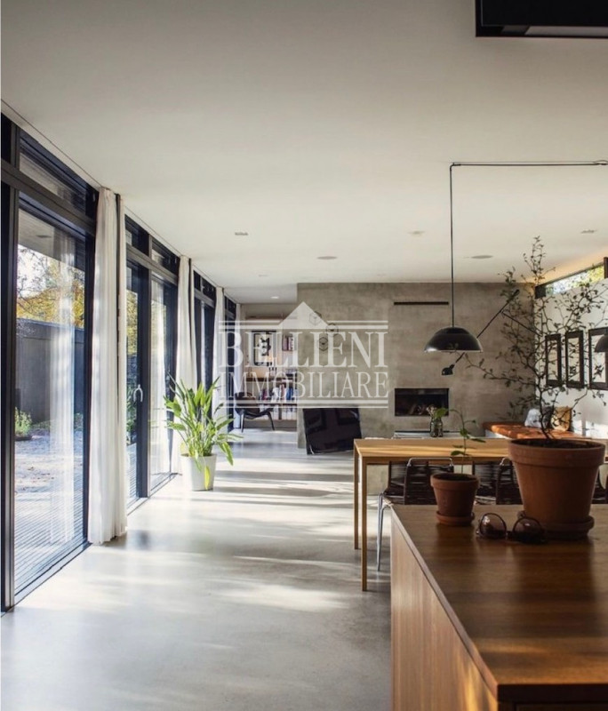 BORGO CASALE- Vendesi affascinante spazio attualmente al grezzo con grande potenzialità. Questo s...