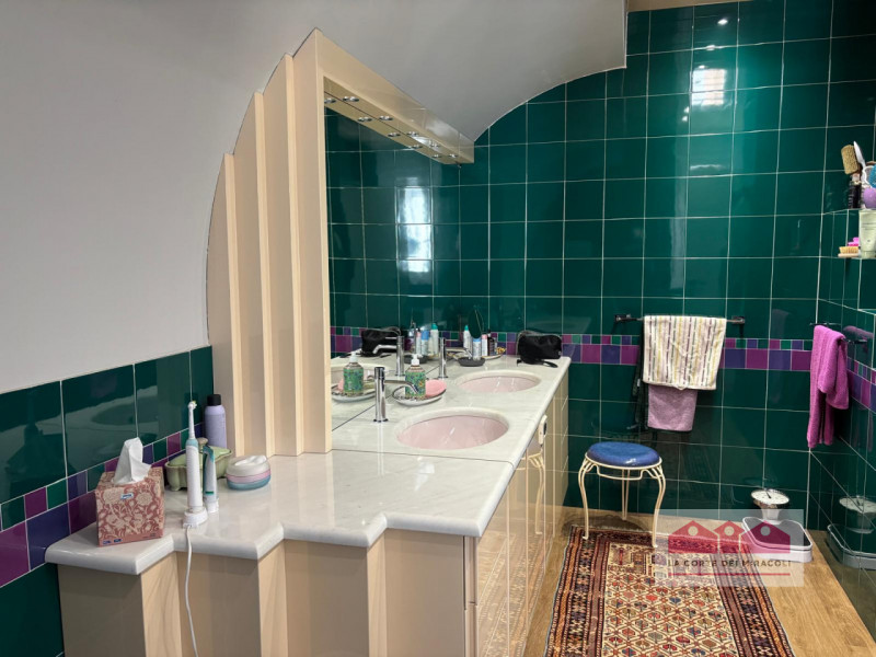 VICENZA: ELEGANTE APPARTAMENTO DI DESIGN DISPOSTO SU TRE LIVELLI, CON TERRAZZE PANORAMICHE, ZONA ...