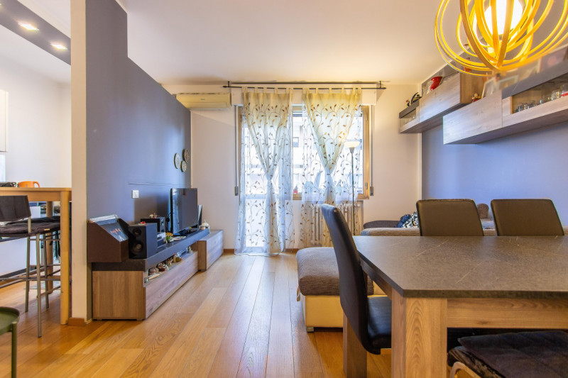 In via Nazareth, proponiamo appartamento inserito in ottimo contesto a due passi dall’Ospedale di...