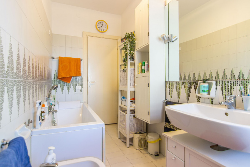 In via Nazareth, proponiamo appartamento inserito in ottimo contesto a due passi dall’Ospedale di...