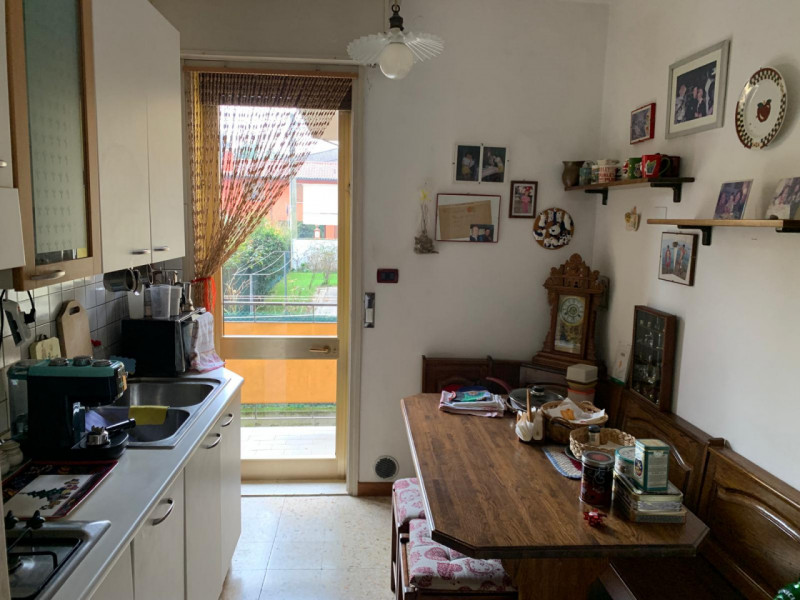 PALTANA: CLASSE ENERGETICA in fase di definizione.
In piccolo condominio, in buono stato di manut...