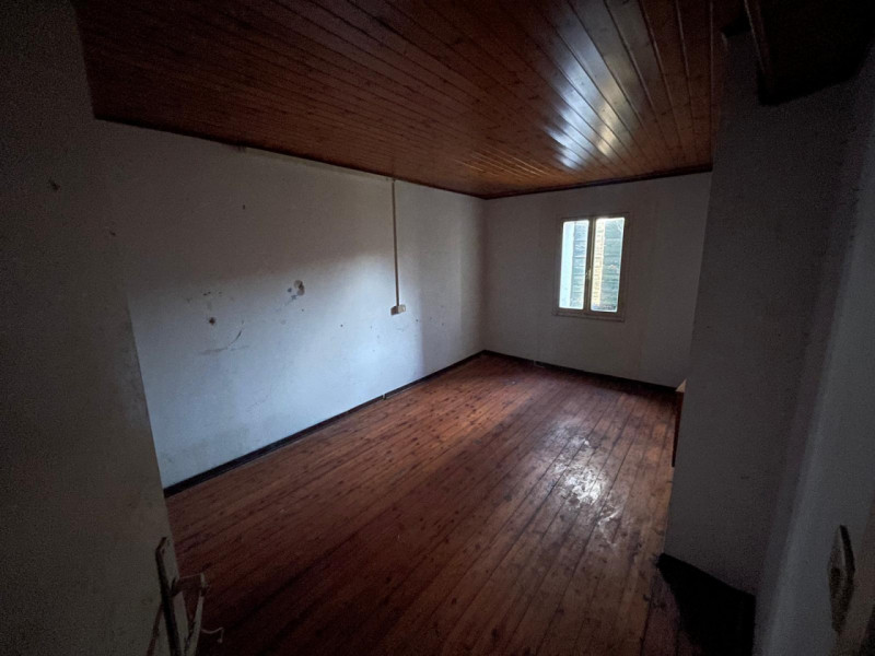 NOSTRA ESCLUSIVA: lungo il lato nord della Valcavasia in prossimità dell'asolo Golf Club siamo pr...