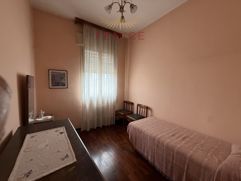 Ai piedi delle colline di Conegliano, in posizione residenziale tranquilla e strategicamente serv...