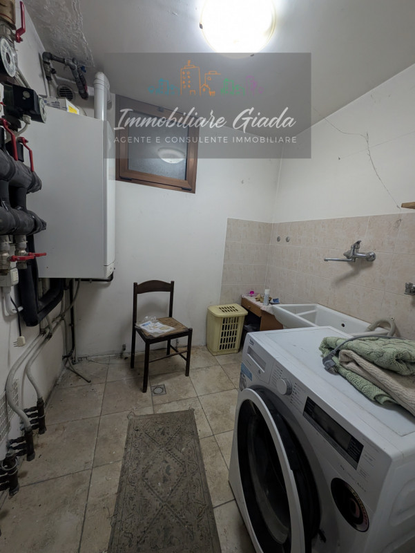 Godega di Sant’Urbano (TV) – Casa indipendente costruita a metà anni 90.
Stai pensando di cambiar...