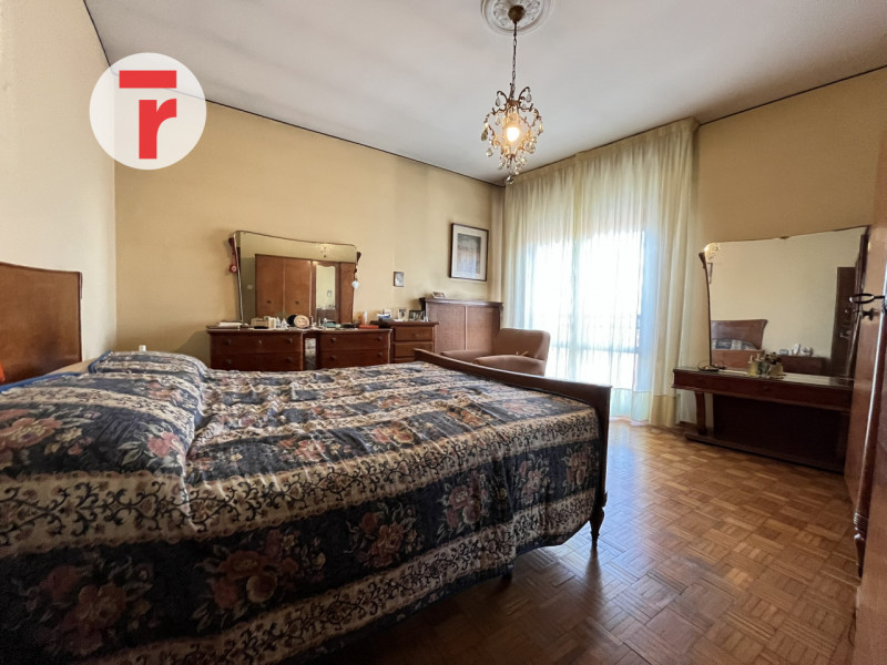 In zona Buon Pastore, all’interno del quartiere Arcella, area caratterizzata da un’elevata presen...