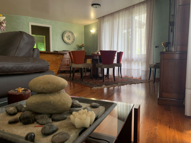 PADOVA ZONA PIO X - Proponiamo in vendita un appartamento di grandi dimensioni in zona residenzia...