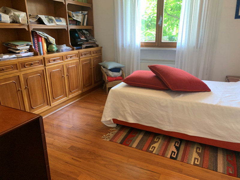 PADOVA ZONA PIO X - Proponiamo in vendita un appartamento di grandi dimensioni in zona residenzia...