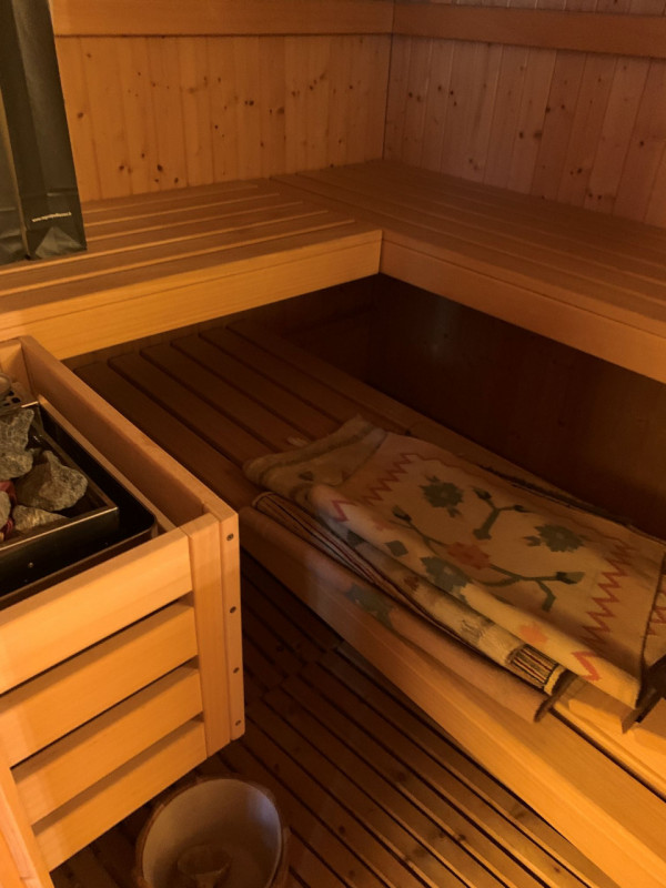 PADOVA ZONA PIO X - Proponiamo in vendita un appartamento di grandi dimensioni in zona residenzia...