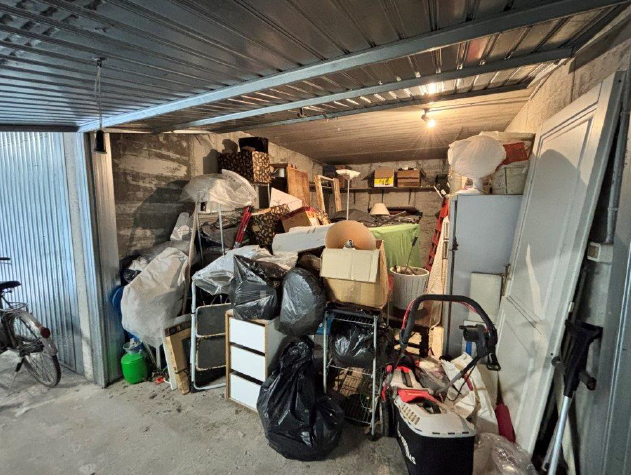 RIF. A.A.384-24

Vendesi all'asta - appartamento al piano terra con garage in data 19 marzo 2026
...