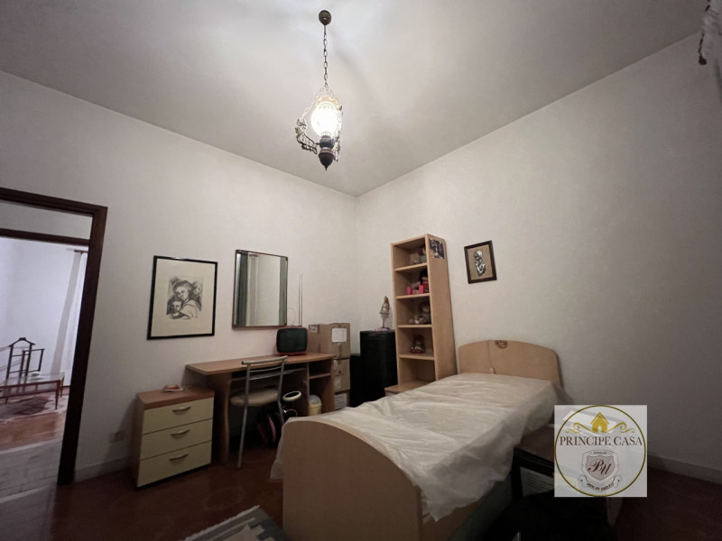 Proponiamo in vendita a Ponso porzione di bifamiliare di ampie metrature.

L'abitazione, sviluppa...