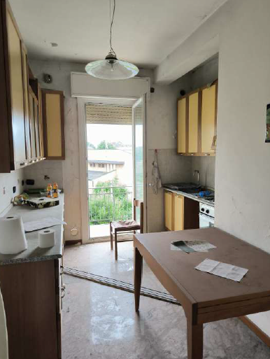 RIF. A.A.375-24

Vendesi all'asta - appartamento al 2° piano con garage in data 20 marzo 2026

De...