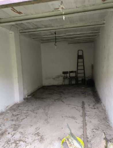 RIF. A.A.375-24

Vendesi all'asta - appartamento al 2° piano con garage in data 20 marzo 2026

De...