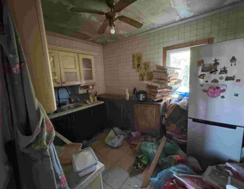 RIF. A.A.343-24

Vendesi all'asta - abitazione unifamiliare su 2 livelli in data 20 marzo 2026

D...