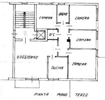 RIF. A.A.215-24

Vendesi all'asta - appartamento al 3° piano con garage in data 20 marzo 2026

De...