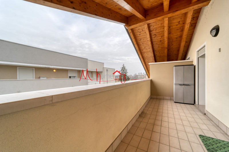 ALBIGNASEGO/SAN GIACOMO (RIF: A0402-R): Elegante appartamento nel cuore di San Giacomo di Albigna...