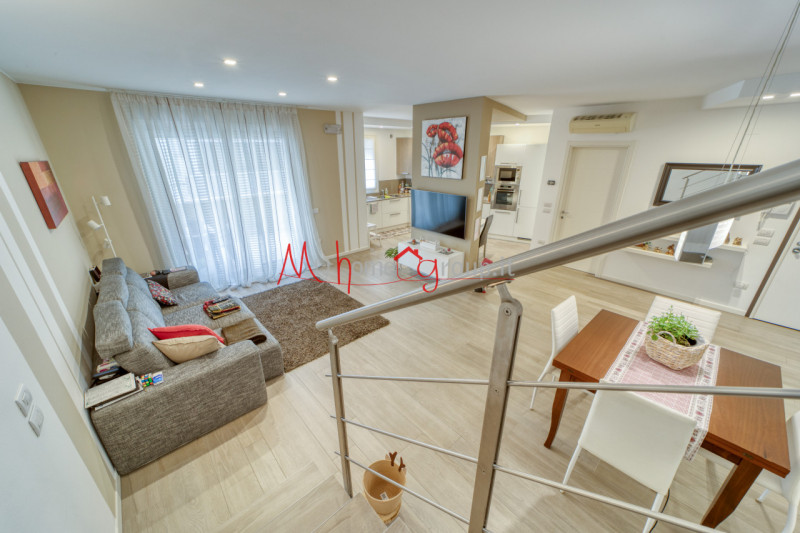 ALBIGNASEGO/SAN GIACOMO (RIF: A0402-R): Elegante appartamento nel cuore di San Giacomo di Albigna...