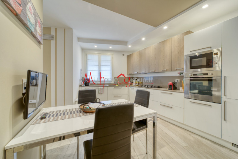 ALBIGNASEGO/SAN GIACOMO (RIF: A0402-R): Elegante appartamento nel cuore di San Giacomo di Albigna...