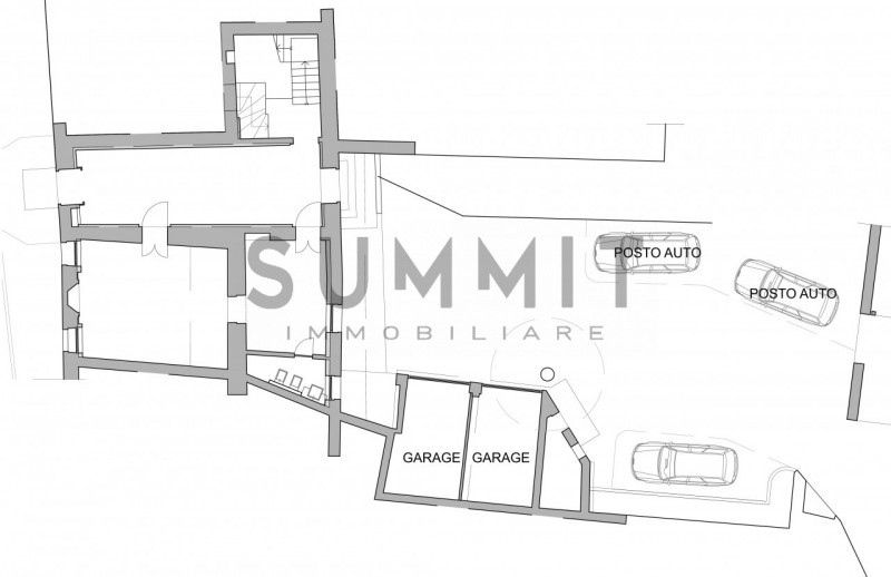 SCHIO - CENTRO: elegante BICAMERE di ampie metrature disposto tutto su un piano in prestigioso pa...