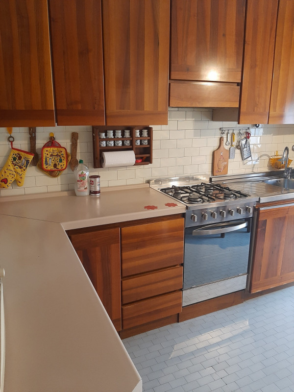 Nel quartiere di Pontevigodarzere, in una posizione tranquilla e comoda a tutti i servizi, propon...