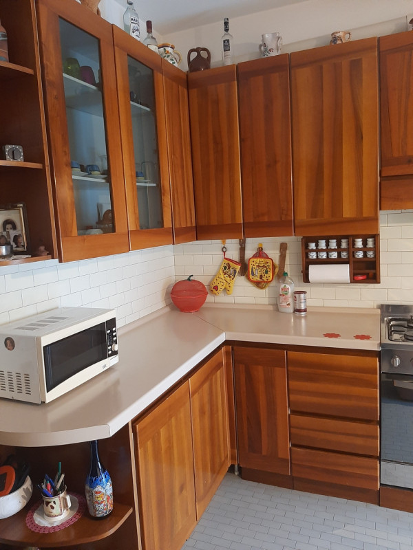 Nel quartiere di Pontevigodarzere, in una posizione tranquilla e comoda a tutti i servizi, propon...