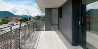 Proponiamo un esclusivo attico situato nella zona delle Cave di Padova, completato nel 2025. Ques...