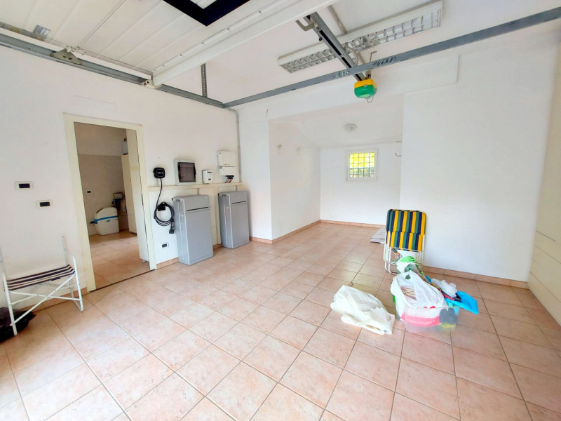 PRESTIGIOSA VILLA SINGOLA CON AMPIO GIARDINO ALL'ARCELLA €.680.000 rif.CL523


Nel cuore della vi...