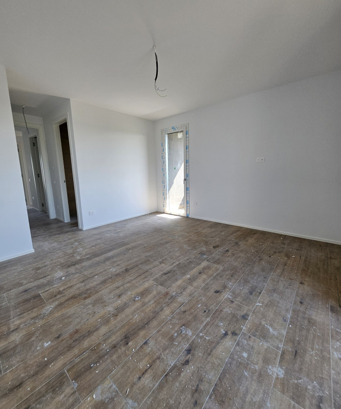 Bifamiliare €. 320.000 Nuova Classe A4 giardino mq. 250.

Nel centro di Codevigo , Bifamiliare  i...