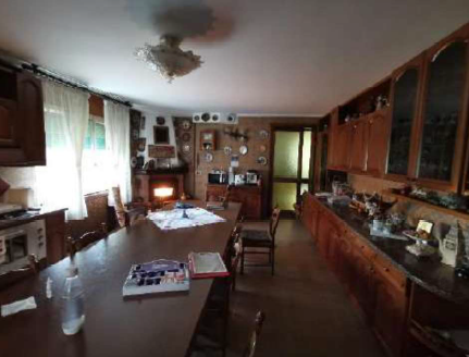Rif. A.A.237-23

Vendita all'asta - villa unifamiliare su due livelli con giardino in data 12 mar...