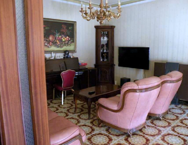 Rif. A.A.741-23

Vendita all'asta - abitazione unifamiliare su due livelli con giardino in data 1...