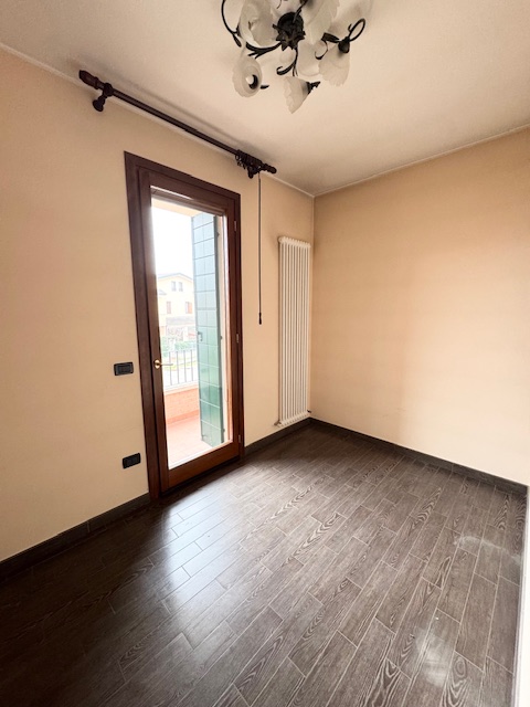 FOSSONA DI CERVARESE S.C. (PD) Porzione di bifamiliare in ottime condizioni, in quartiere residen...