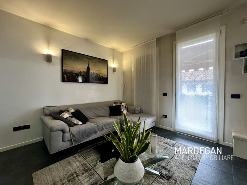 Quando vieni a scoprirlo?
Proponiamo in vendita un bellissimo duplex a Galliera Veneta, ubicato a...