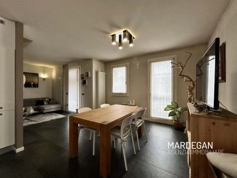 Quando vieni a scoprirlo?
Proponiamo in vendita un bellissimo duplex a Galliera Veneta, ubicato a...