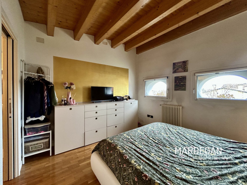 Quando vieni a scoprirlo?
Proponiamo in vendita un bellissimo duplex a Galliera Veneta, ubicato a...