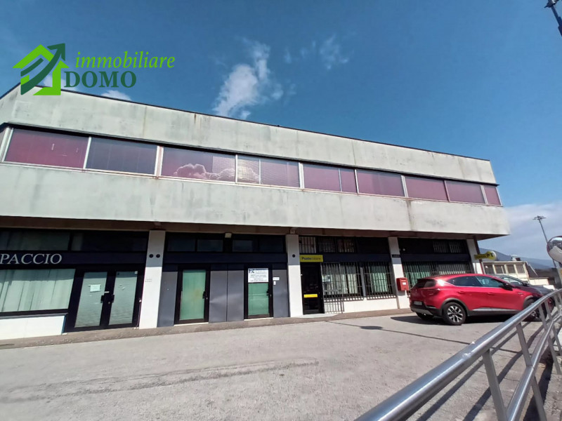 PIEVEBELVICINO - In zona strategica e comoda alle principali arterie stradali di Torrebelvicino, ...