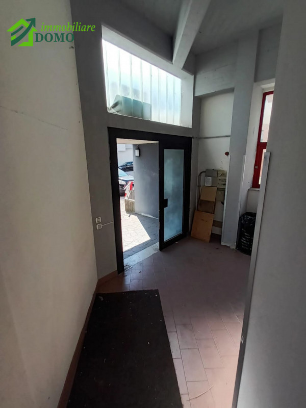 PIEVEBELVICINO - In zona strategica e comoda alle principali arterie stradali di Torrebelvicino, ...