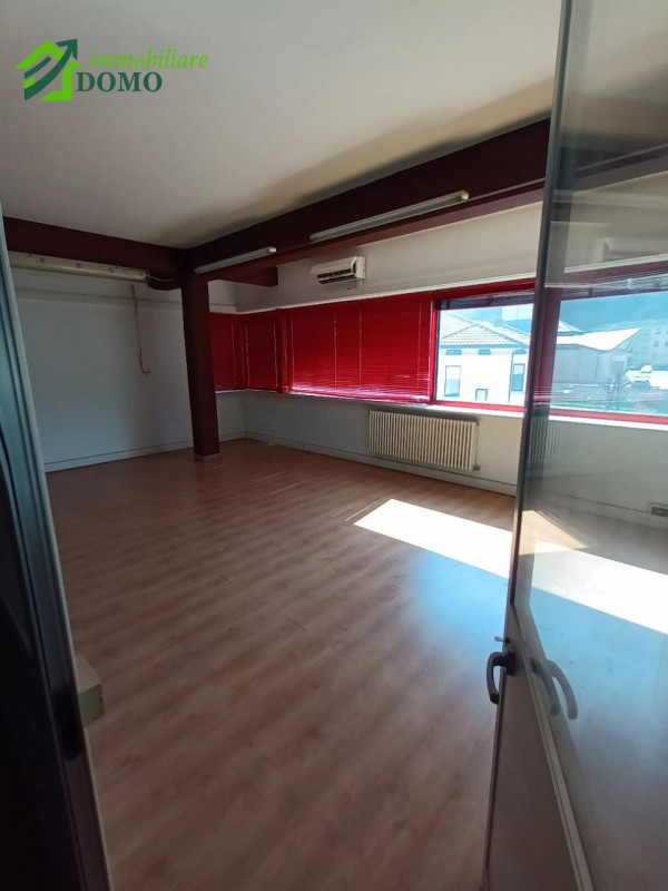 PIEVEBELVICINO - In zona strategica e comoda alle principali arterie stradali di Torrebelvicino, ...